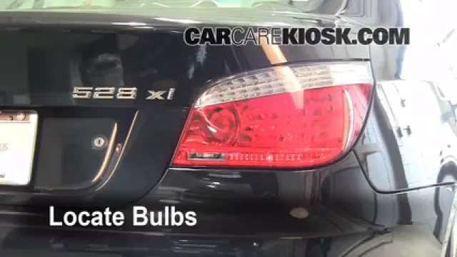 2008 BMW 528xi 3.0L 6 Cyl. Éclairage Feu stop (remplacer ampoule)